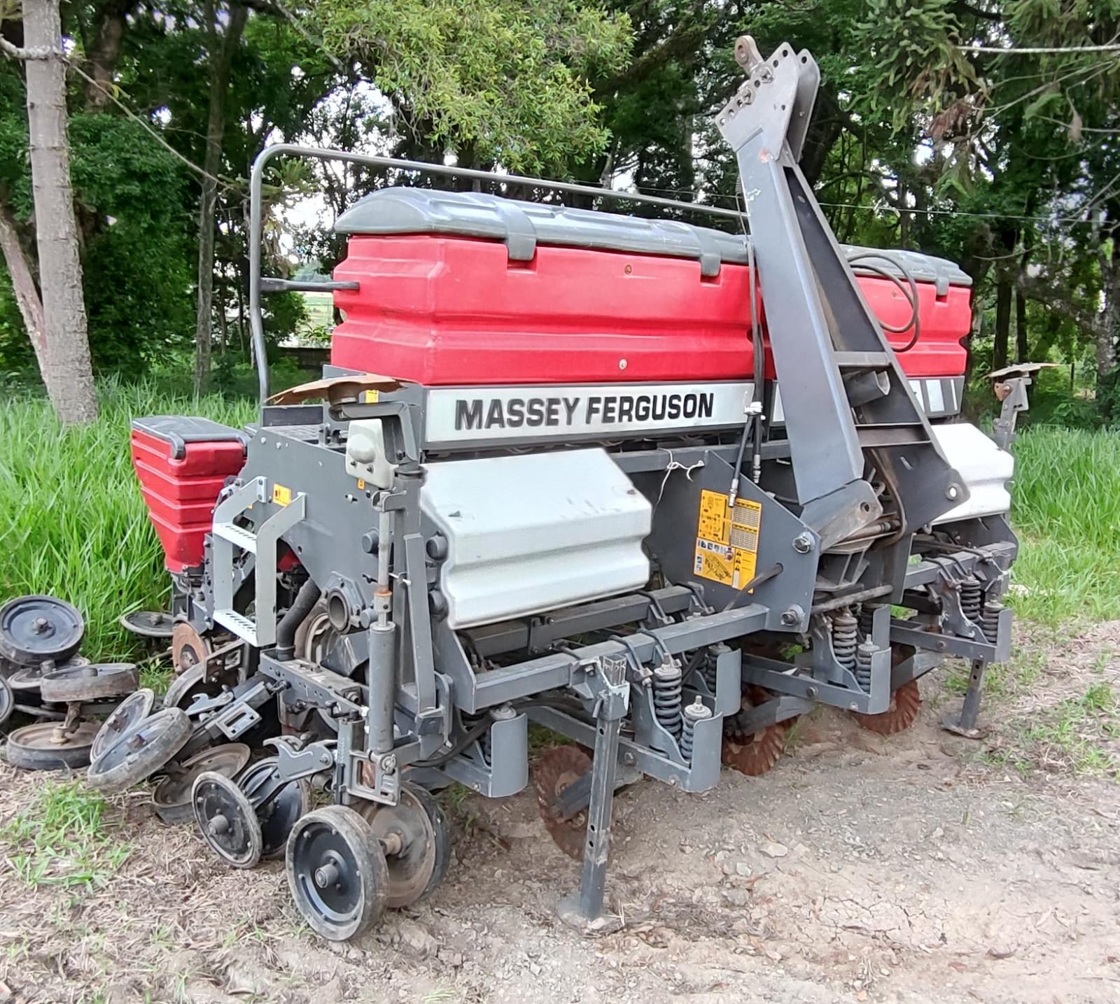 Plantadeira MF 407 Ano 2017