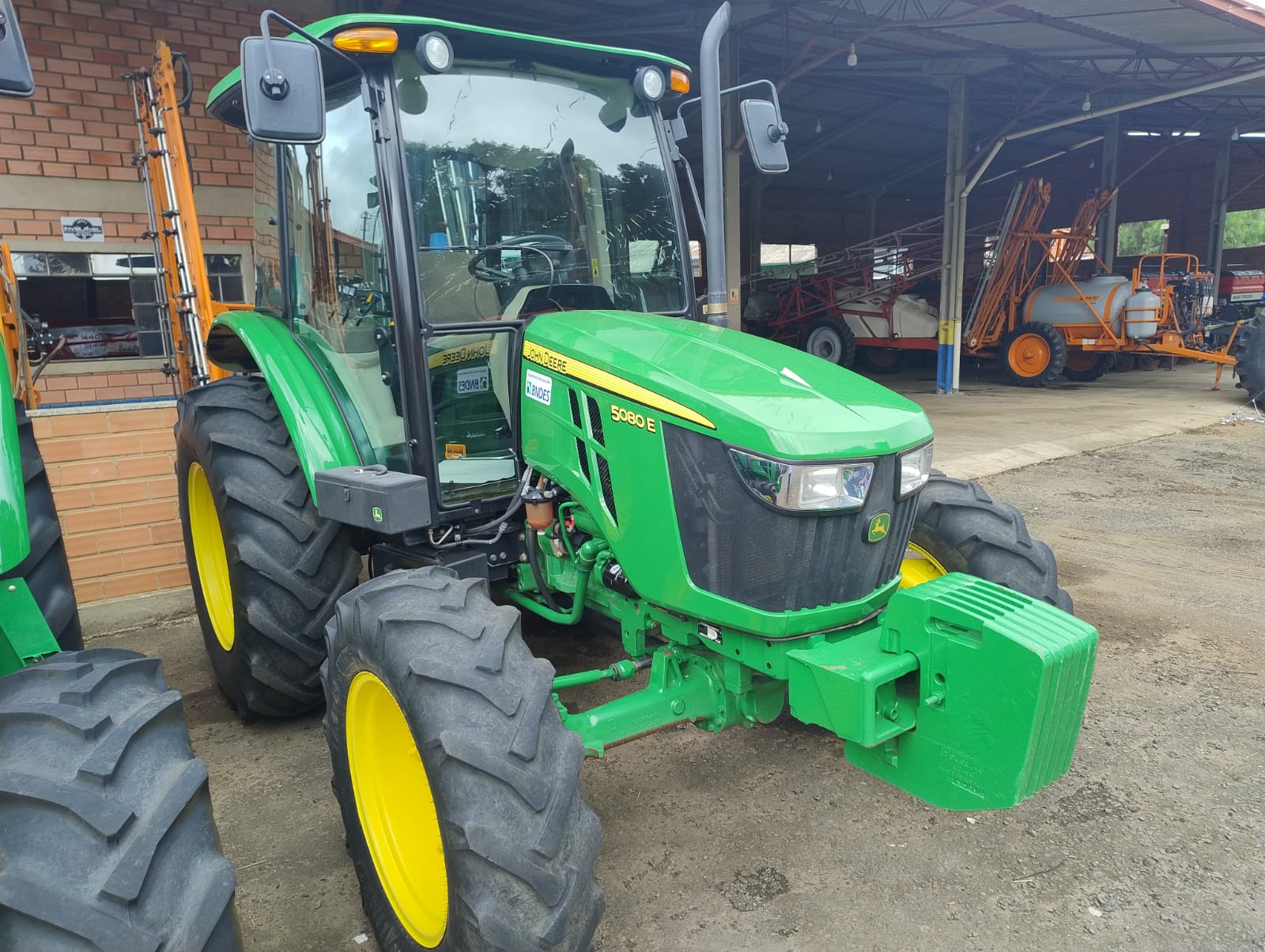 Trator JD 5080E Ano 2021