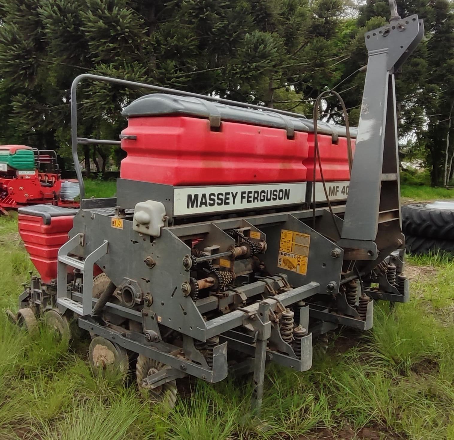 PLantadeira MF 407 L45 Ano 2012