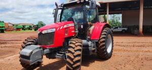 Trator 6711 Ano 2017