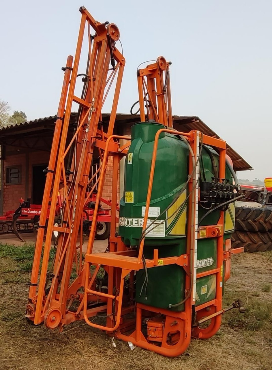Pulverizador Panter 900 Ano 2018