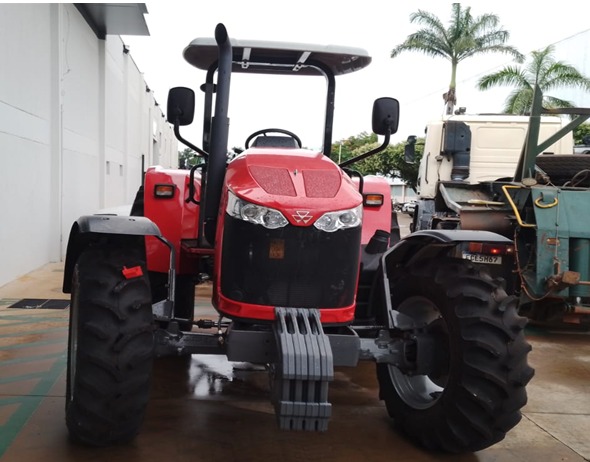 Trator MF 4707 Ano 2022