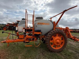 Pulverizador ADVANCE 2000 AM18 ano 2013 Eletroeletrônico 4 VIAS