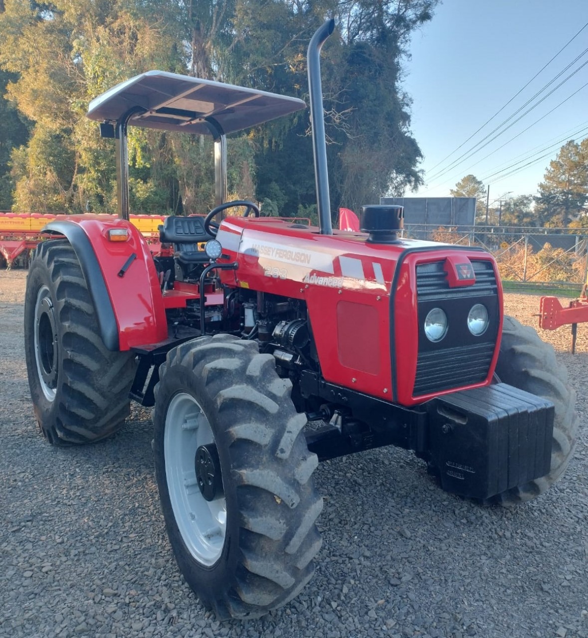 Trator MF 283 Ano 2009