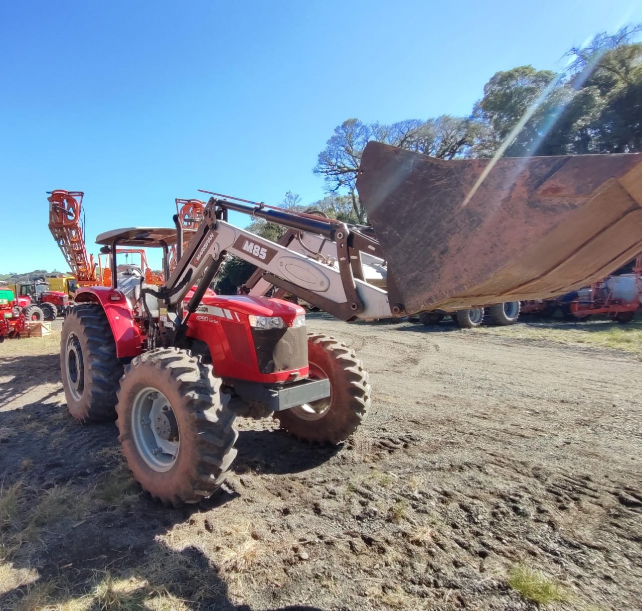 Trator MF 4290 Ano 2017