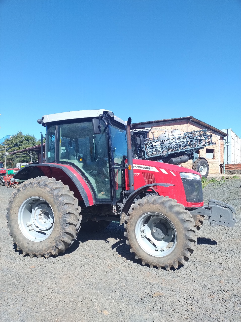 Trator MF 4707 Ano 2023