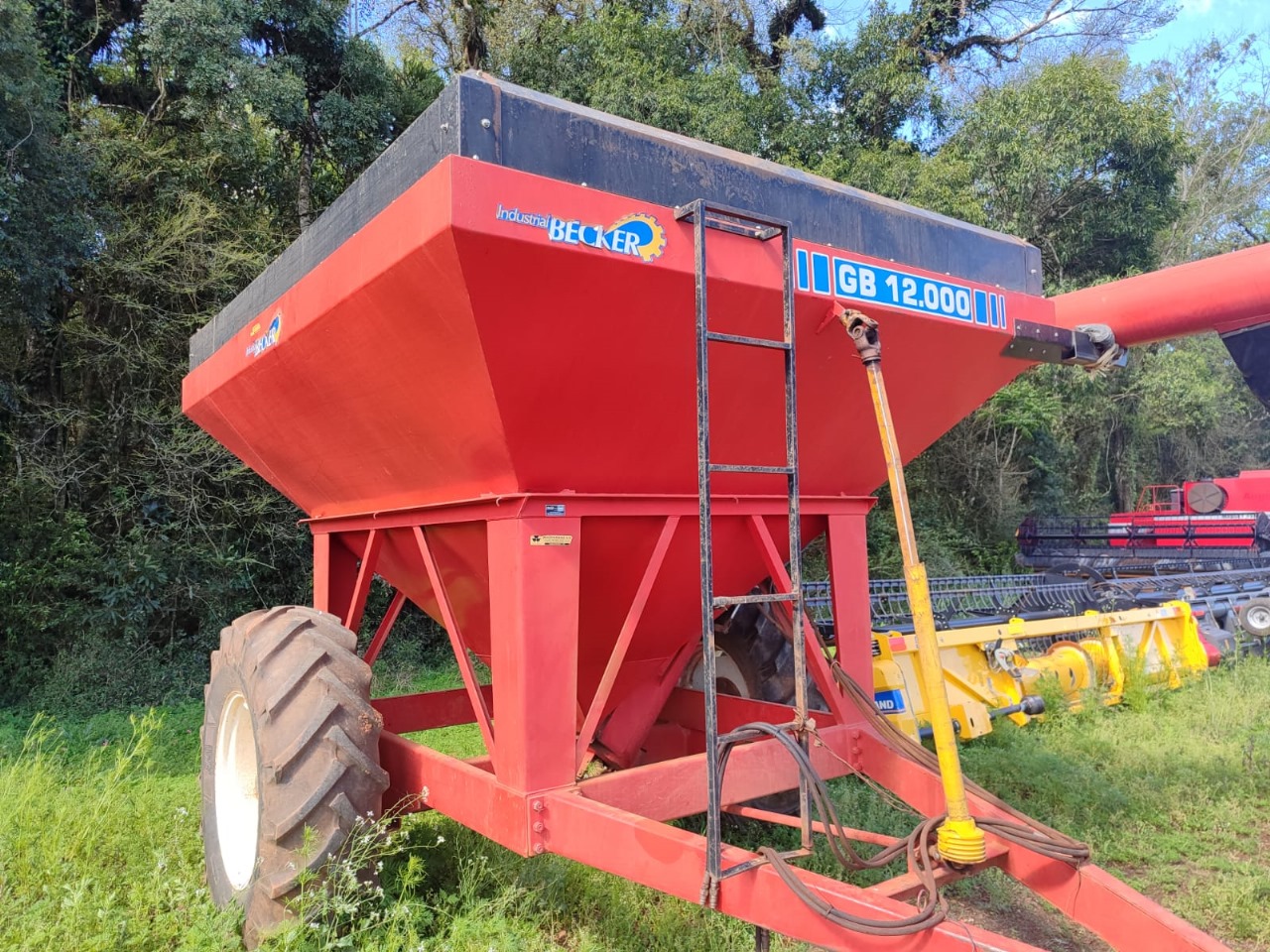 Carreta Graneleira GB 12.000 Ano 2011