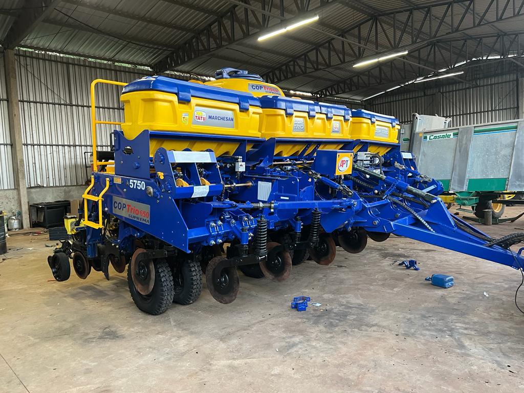 Plantadeira Coop Trio 650 Suprema  Ano 2021