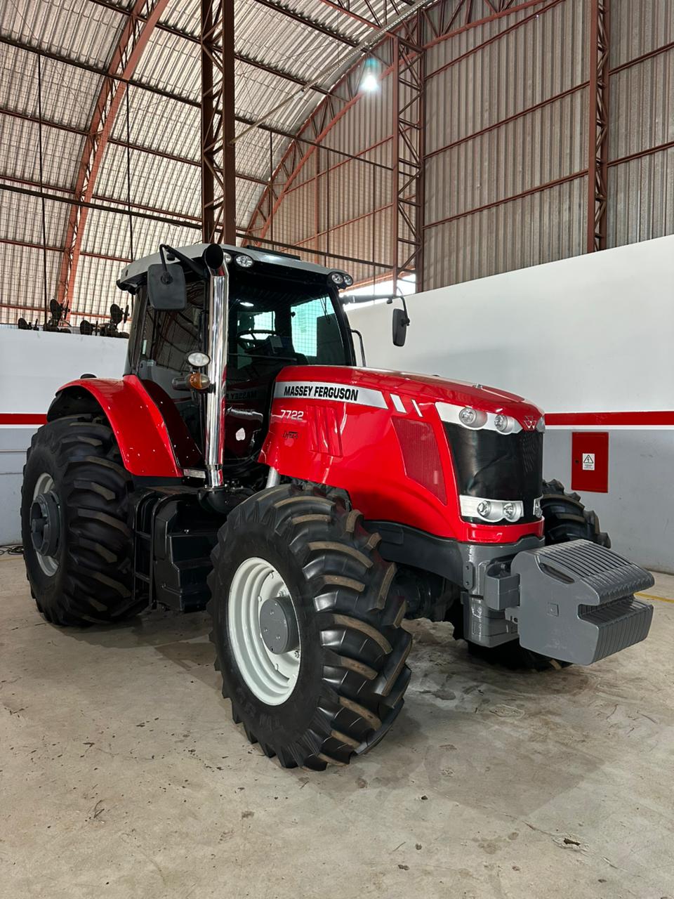 Trator MF 7722 Ano 2017