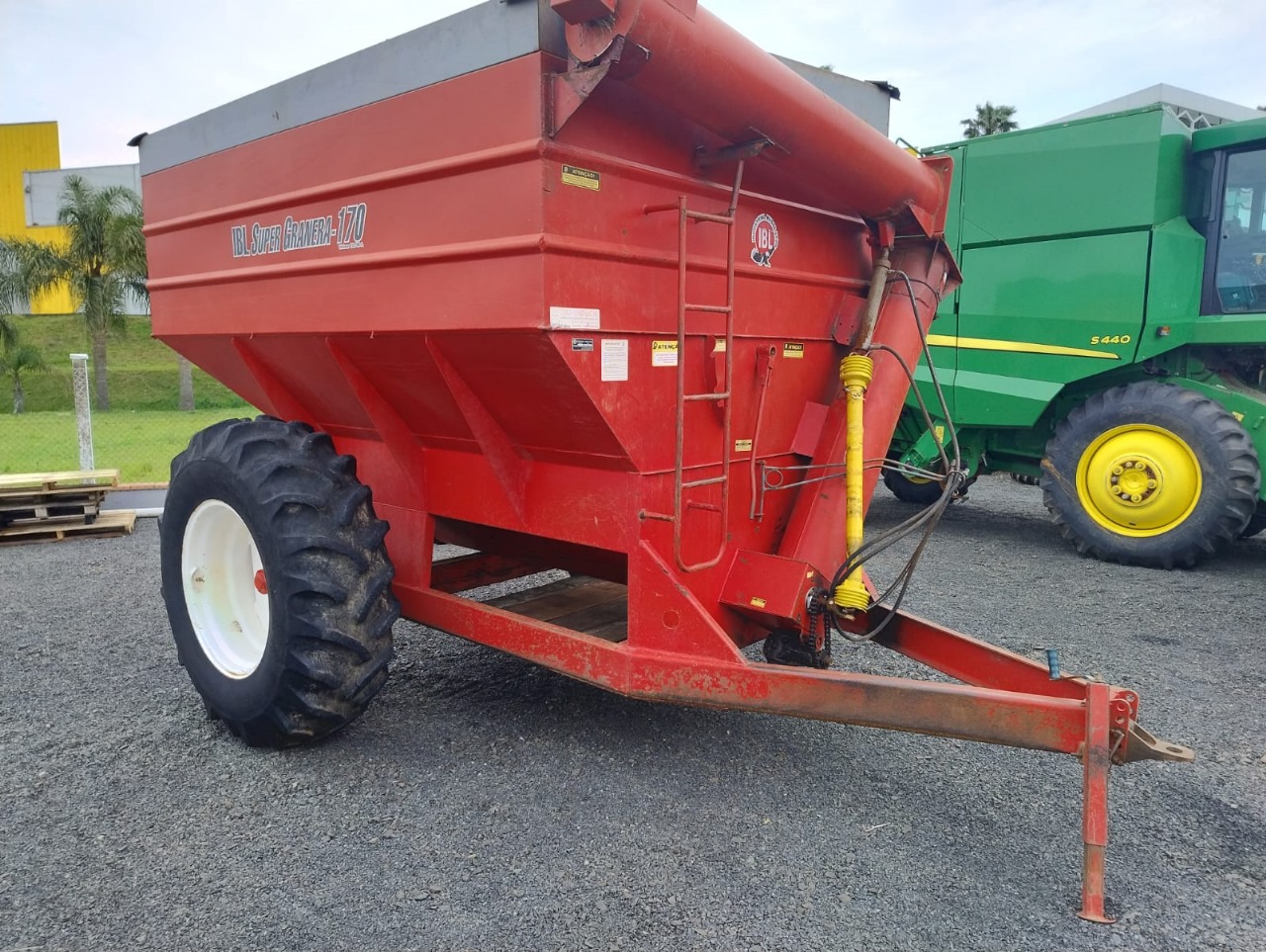 Carreta Graneleira Super Granera 170 Ano 2012