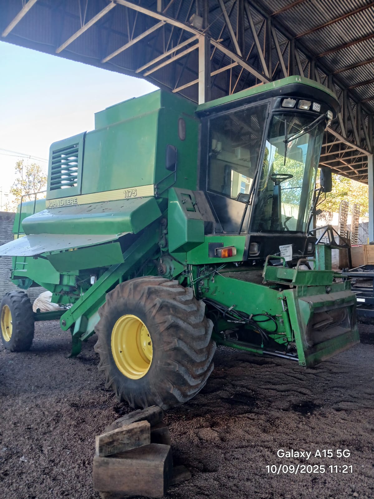 Colheitadeira JD 1175 Hydro Ano 2000
