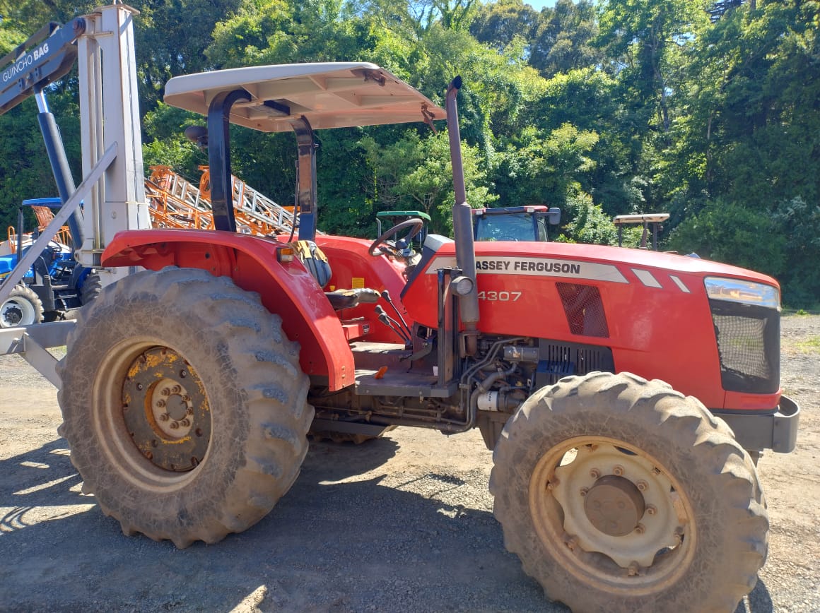 Trator MF 4307 Ano 2020