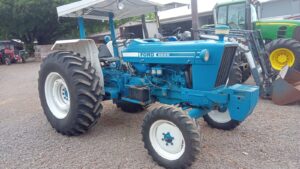 Trator Ford 6600 Ano 1983