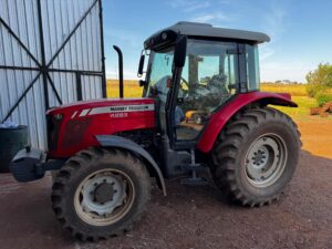 Trator MF 4283 Ano 2011