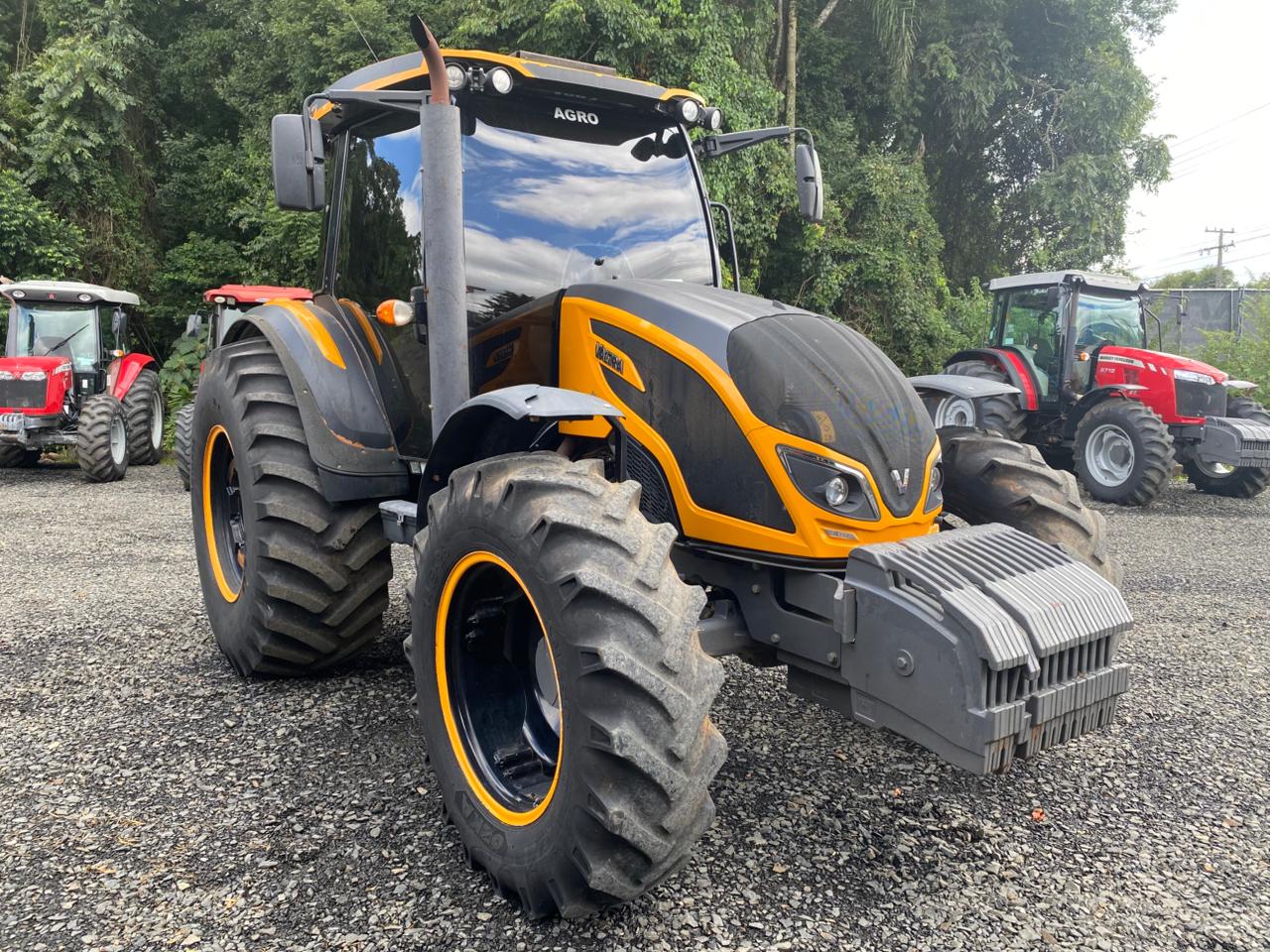 Trator A144 Ano 2022