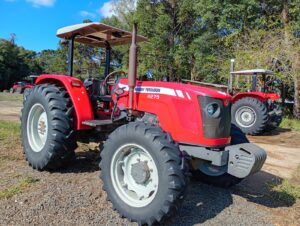 Trator MF 4275 Ano 2014 Massey Ferguson